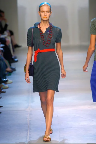 Look 9